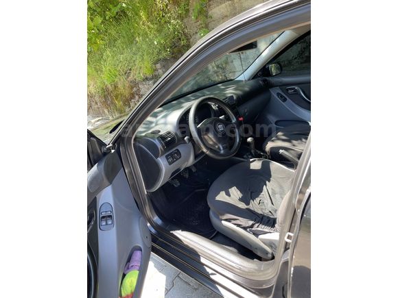 Acilll Sahibinden Seat Leon 1.6 Stella 2001 Model 