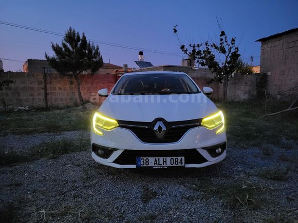 Sahibinden Renault Megane 1.5 dCi Touch 2017 Model