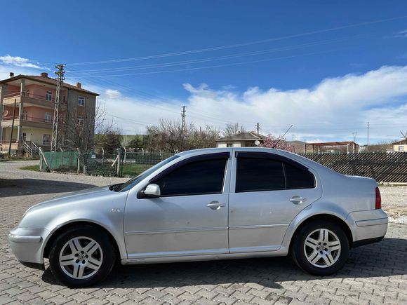 Sahibinden Volkswagen Bora 1.6 Pacific 2004 Model 