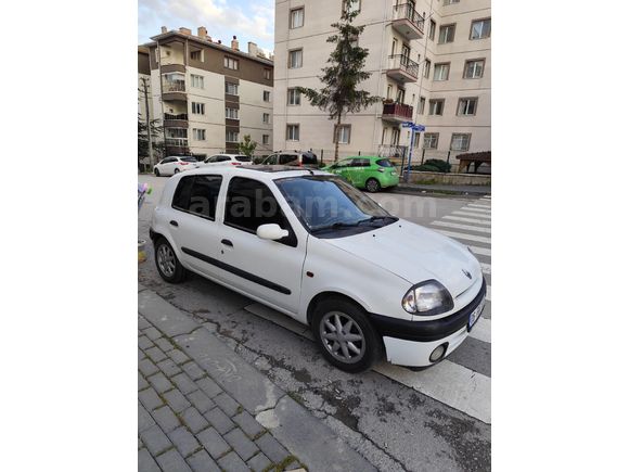Sahibinden Renault Clio 1.4 RXT 2001 Model Ankara