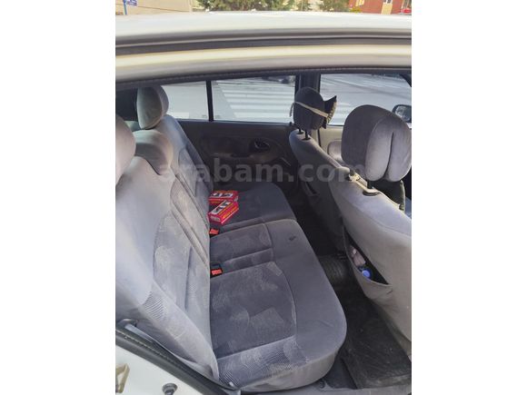 Sahibinden Renault Clio 1.4 RXT 2001 Model Ankara