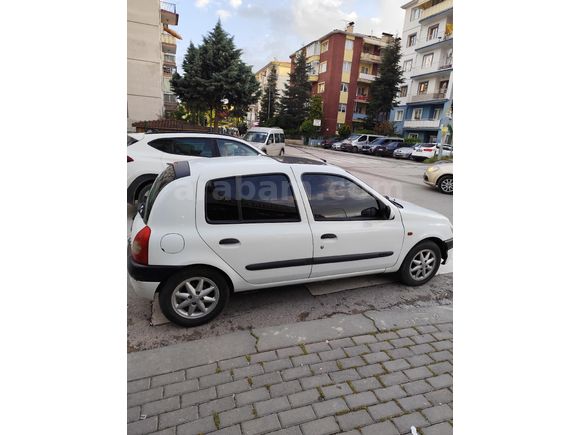 Sahibinden Renault Clio 1.4 RXT 2001 Model Ankara