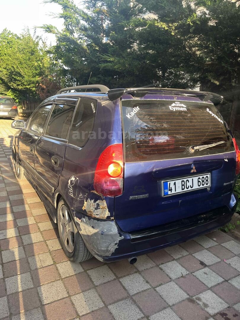 Sahibinden Mitsubishi Space Star 1.6 2003 Model İstanbul 217.000 km Lacivert 6