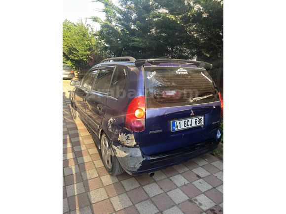 Sahibinden Mitsubishi Space Star 1.6 2003 Model