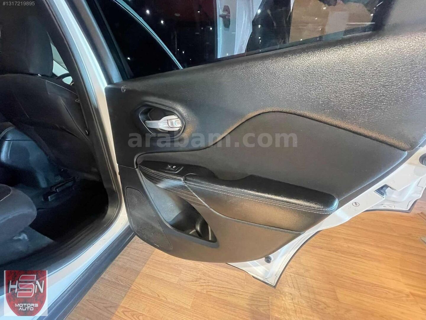 Galeriden Jeep Cherokee 2.0 TD Limited 2015 Model İstanbul 194.000 km Beyaz 5