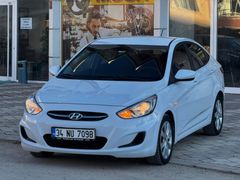 Sahibinden Hyundai Accent Blue 1.6 CRDI Mode Plus 2017 Model  206.000 km Beyaz