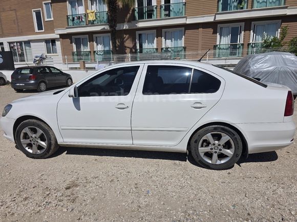 Sahibinden Skoda Octavia 1.6 TDI Elegance 2012 Model