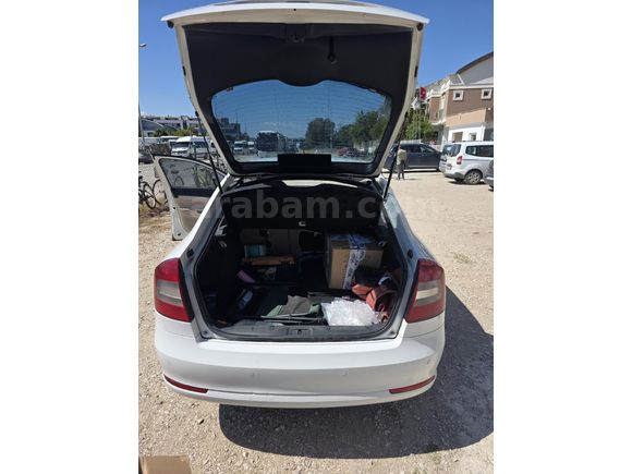 Sahibinden Skoda Octavia 1.6 TDI Elegance 2012 Model