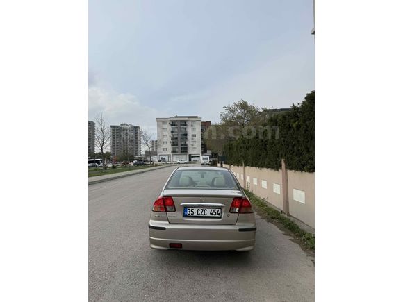 Sahibinden Honda Civic 1.6 LS 2004 Model İzmir