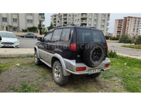Sahibinden Nissan Terrano 2.4 1995 Model 