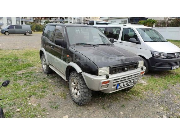 Sahibinden Nissan Terrano 2.4 1995 Model 