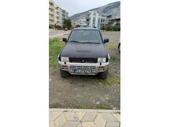 Sahibinden Nissan Terrano 2.4 1995 Model 