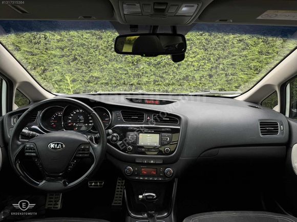 2013 KİA CEED 1.6 CRDİ CAM TAVAN ELK.HAFIZA KOLTUK