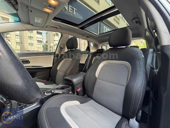 CARNET CEED / CONCEPT PLUS / CAM TAVAN / LED FAR / OTOMATİK
