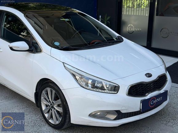 CARNET CEED / CONCEPT PLUS / CAM TAVAN / LED FAR / OTOMATİK