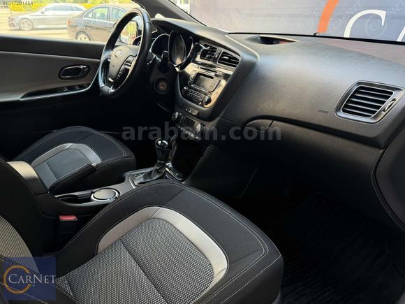 CARNET CEED / CONCEPT PLUS / CAM TAVAN / LED FAR / OTOMATİK