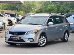 Kia Ceed 1.6 Dizel Otomatik Sunroof-Kredi Kartına Taksit İmkanı-