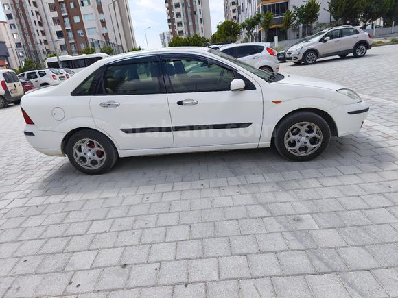 Sahibinden Ford Focus 1.6 Comfort 2004 Model