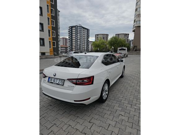 Sahibinden Skoda SuperB 1.6 TDI Style 2017 Model