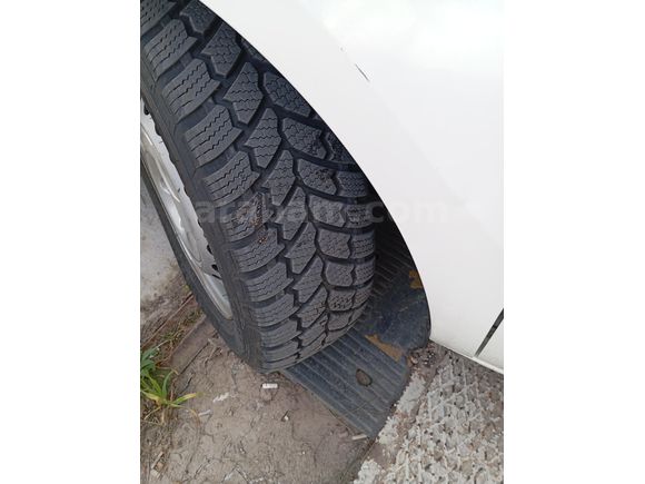  temiz kılimalı güzel bakımlı bir  araba