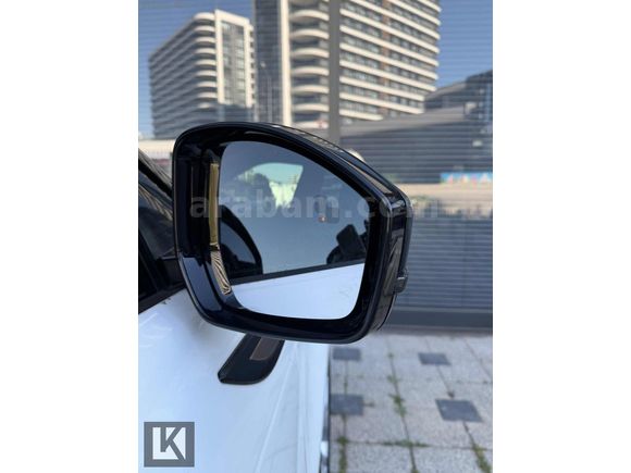 RANGE ROVER EVOQUE R-DYNAMİC SE 2022 50 BİN KM HATASIZ
