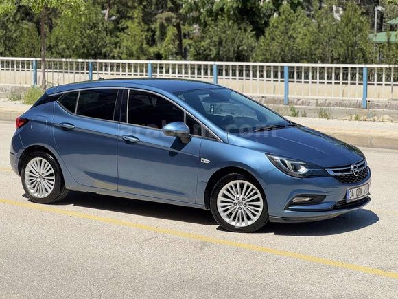 HATASIZ BOYASIZ TRAMERSİZ 167 BİN KM'DE METALİK MAVİ EXCELLENCE