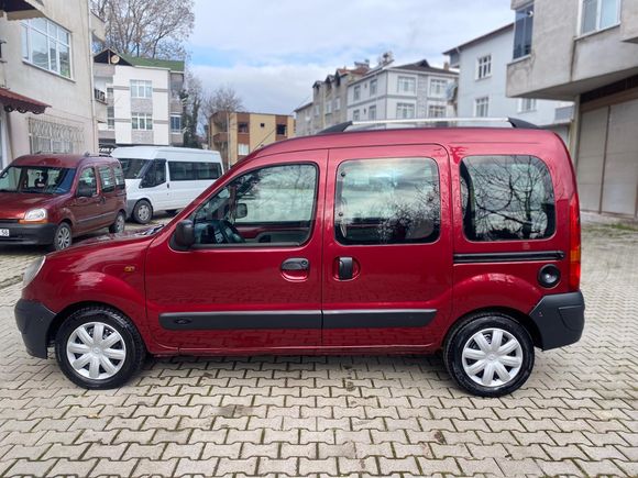 Sahibinden Renault Kangoo Multix 1.5 dCi Authentique 2004 Model