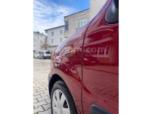 Sahibinden Renault Kangoo Multix 1.5 dCi Authentique 2004 Model