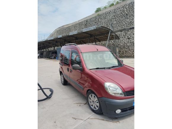 Sahibinden Renault Kangoo Multix 1.5 dCi Authentique 2004 Model