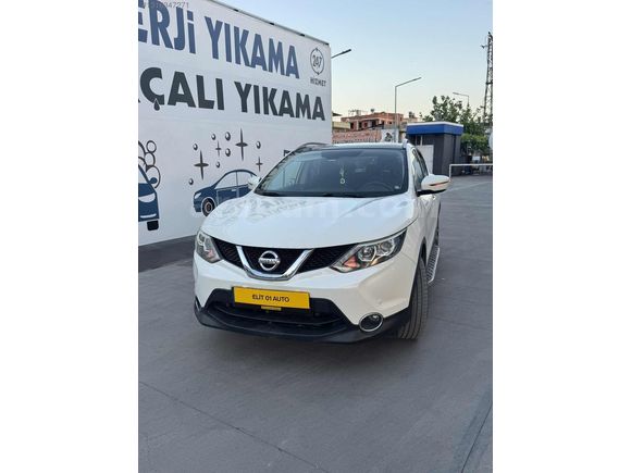 ELİT 01 AUTO'DAN X-TRONİK OTOMATİK CAM TAVANLI QASHqAİ