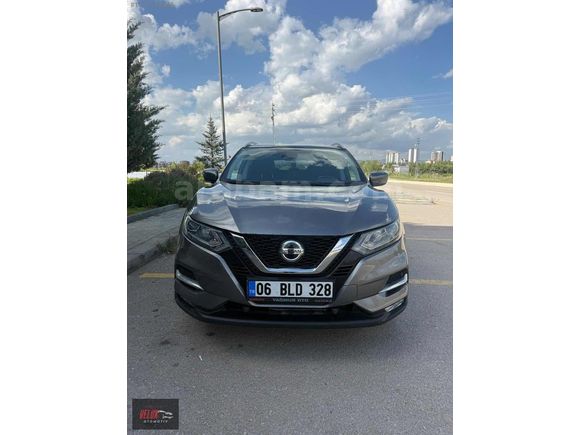ÖZÇUBUK MOTORS | 2018 MODEL CAM TAVANLI KOMPLE BAKIMLI