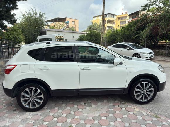 Sahibinden Nissan Qashqai 1.6 Tekna Pack 2012 Model 