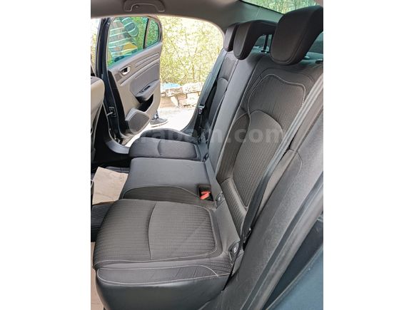 son fiyat Sahibinden Renault Megane 1.5 dCi Touch 2018 Model