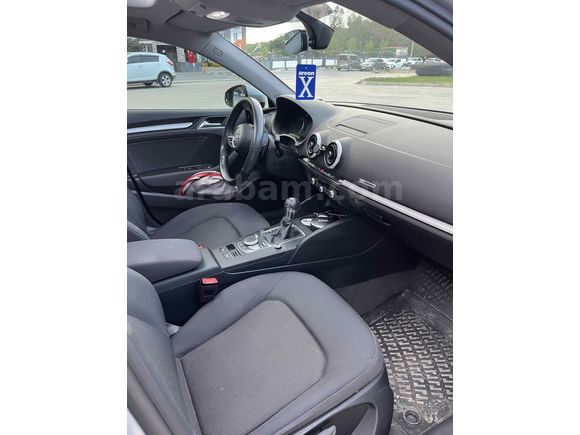 Öğretmenden A3 Sedan 35tfsi Dynamic düşük km