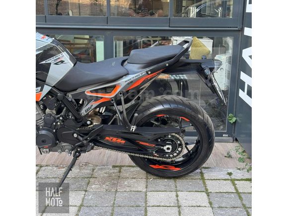 HALF MOTO 2024 KTM DUKE 790 TECH PACK AKTİF