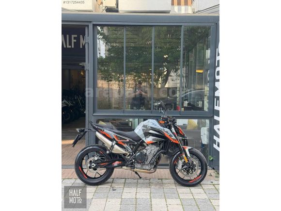 HALF MOTO 2024 KTM DUKE 790 TECH PACK AKTİF