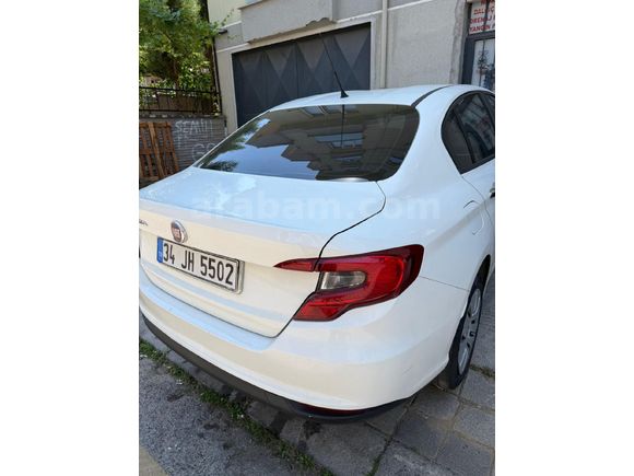 İlk SHB Fiat Egea 1.4 Fire Easy 2017 Model  107800 Beyaz Benzin LPG
