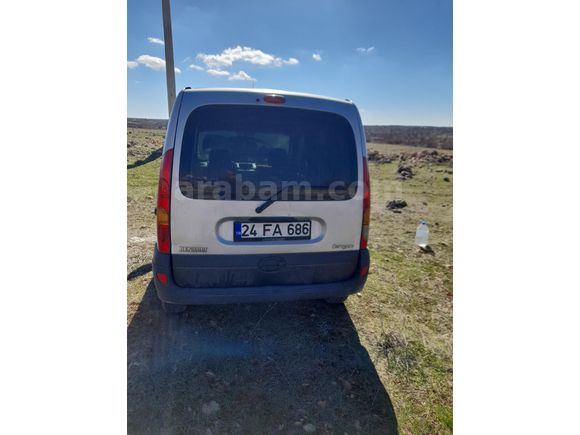 Sahibinden Renault Kangoo Multix 1.5 dCi Authentique 2010 Model