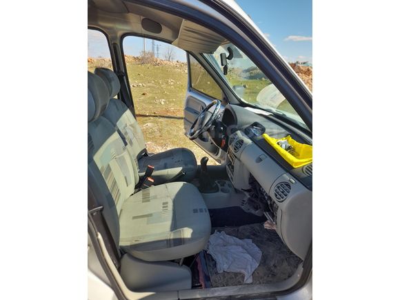 Sahibinden Renault Kangoo Multix 1.5 dCi Authentique 2010 Model