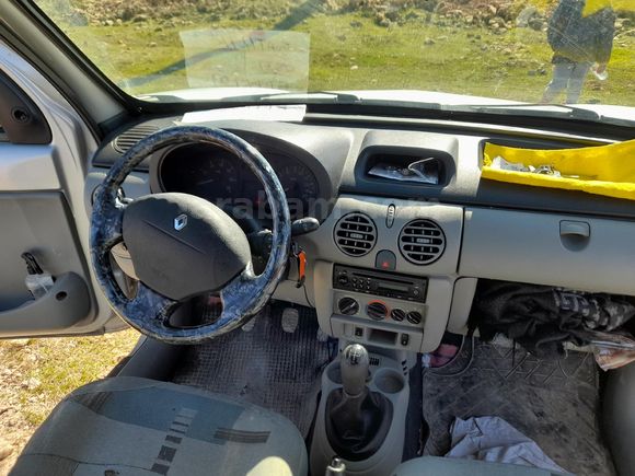 Sahibinden Renault Kangoo Multix 1.5 dCi Authentique 2010 Model