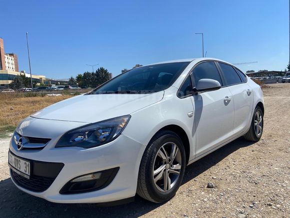 Sahibinden Opel Astra 1.6 Edition 2016 Model  126.000 km Beyaz