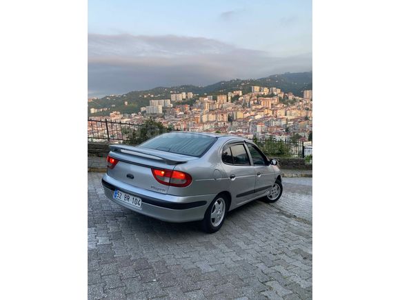 Sahibinden Renault Megane 1.6 RTE 1999 Model 