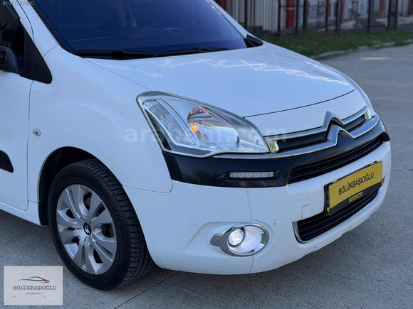 HATASIZ-2013-BERLİNGO-1.6 HDI-113.000 KM-BOYASIZ-CAM TAVAN