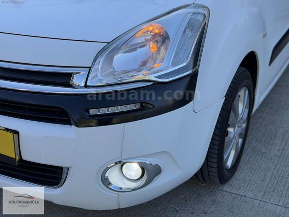 HATASIZ-2013-BERLİNGO-1.6 HDI-113.000 KM-BOYASIZ-CAM TAVAN