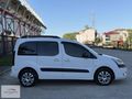 HATASIZ-2013-BERLİNGO-1.6 HDI-113.000 KM-BOYASIZ-CAM TAVAN