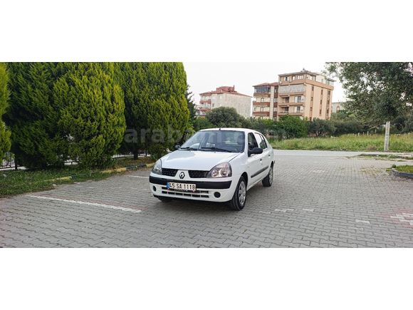 Soma'da Renault Clio 1.4 2005 Model 150 binde