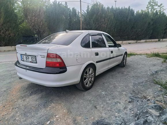 Galeriden Opel Vectra 2.0 GLS 1996 Model Konya