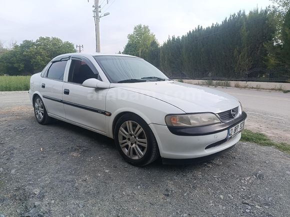 Galeriden Opel Vectra 2.0 GLS 1996 Model Konya