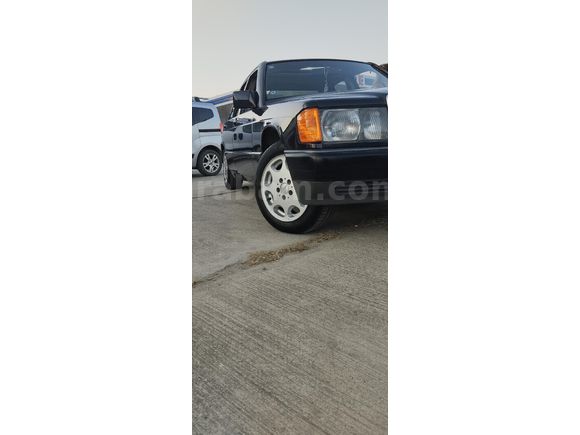 Sahibinden Mercedes - Benz 190 E 2.0 1989 Model