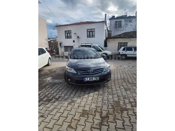 Sahibinden Toyota Corolla 1.4 D-4D Elegant 2011 Model 